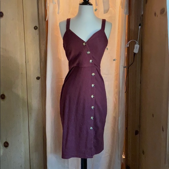 Really cute tight dress - Picture 2 of 3